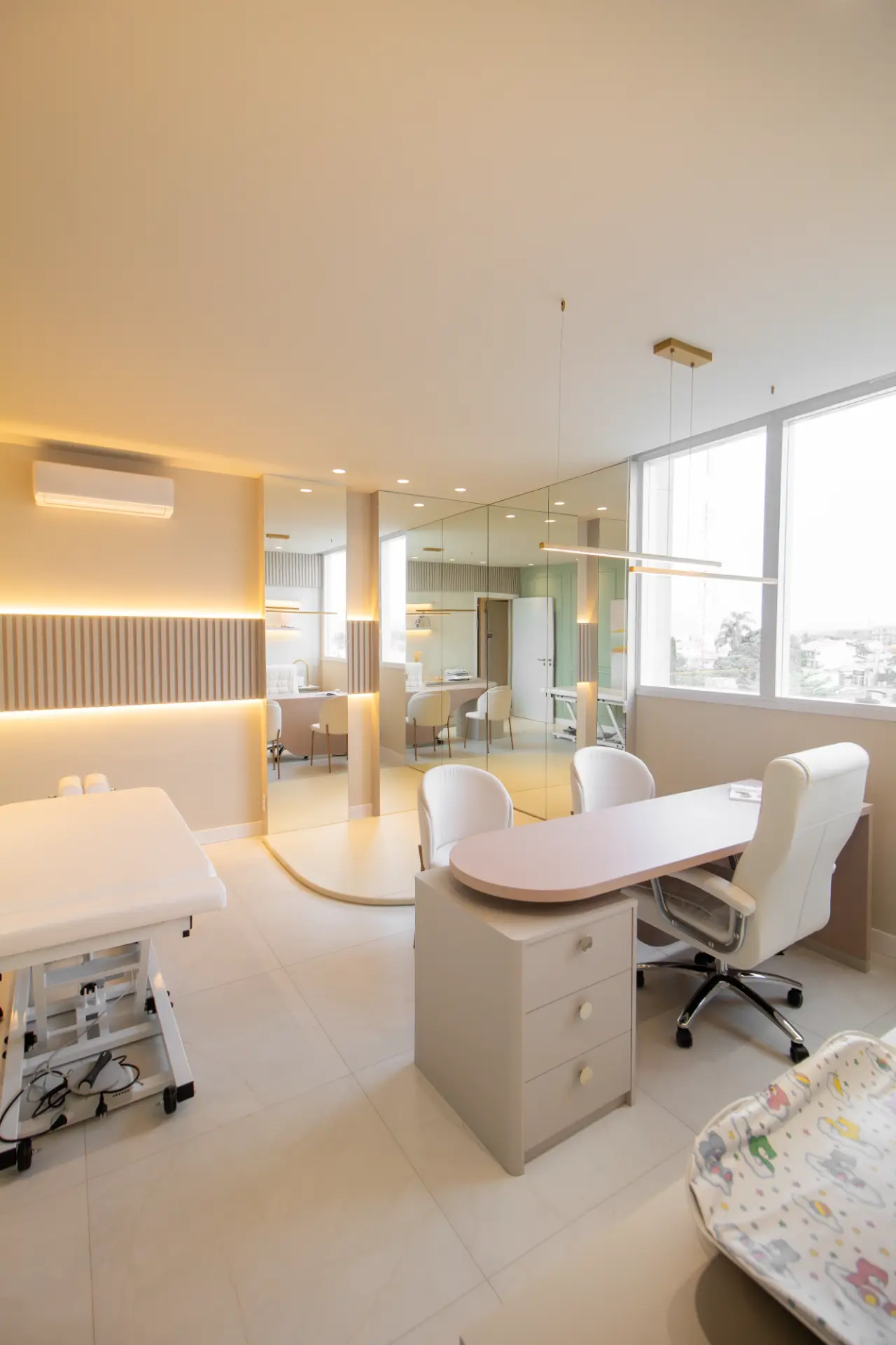 Imagem da galeria do projeto Clínica Mamãe Bebê